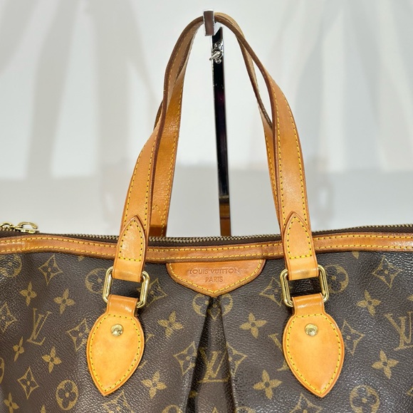 Louis Vuitton Monogram Palermo PM Shoulder Bag - Picture 11 of 15